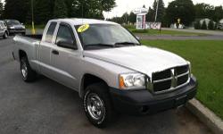 2007 DODGE DAKOTA ST CLUB CAB 4WD
VIN: 1D7HW22K17S250802
Miles: 89,550
Engine: 3.7L V6
Transmission: Manual
Air Conditioning
4 Wheel Drive
AM/FM Radio
All Terrain Tires
Very nice truck at a great price. Good on gas and the 4WD makes it great in the