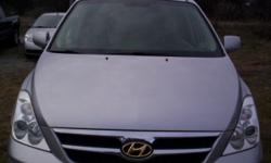 2007 Hyundai Entourage SE Loaded with all options includeing quad seating 7 passeger seating with the rear seat stow away and much more. You have to see and drive this to really appreciate how nice it is and priced right only $6795 with 117k and comes