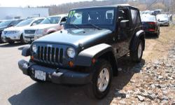 4WD. Come to the experts! All the right ingredients! There isn't a cleaner 2007 Jeep Wrangler to have a good time in than this gorgeous gem. This Wrangler will allow you to have a blast out on the road, and get superb fuel efficiency while you're at it.