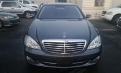 THIS 2007 MERCEDES BENZ S550 IS IN EXCELLENT CONDITION INSIDE AND OUT. THIS CAR WAS VERY WELL MAINTAINED AND HAS NO ISSUES. THIS CAR COMES LOADED WITH LEATHER, PANORAMA ROOF, NAVIGATION, KEYLESS ENTRY, CRUISE CONTROL, DUAL HEATING & COOLING SYSTEM, HEATED