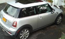 Hi Performance Mini Cooper S with premium sport pkg, traction control, leather heated seats, extended glass moon roof, GPS navigation system, turbocharged engine with 6spd manual transmission, 17? premium alloy wheels and Harmon Karmon six speaker stereo