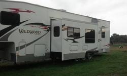 2007 Wildwood by Forest RiverXL Fifth Wheel Series M-376SRV
Fully loaded Toy Hauler Travel Trailer used only to go to HITS three times Great Shape Priced to sell call 9144747722 2007 Forest River Wildwood 356 SRV, 36 foot toy hauler 5th wheel, super