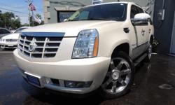 TAKE A LOOK AT THIS WHITE DIAMOND TRICOAT 2008 CADILLAC ESCALADE LUXURY, HAS BEEN REGULARLY MAINTAINED AND HAS A CLEAN CARFAX REPORT. THIS CADILLAC IS EQUIPPED WITH A 6.2L V8 ENGINE, AUTOMATIC ALL WHEEL DRIVE AWD TRANSMISSION, TAN LEATHER INTERIOR WITH