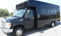 Very nice 2008 Ford E-450 Fiberglass body 14 passenger plus driver shuttle bus. This well maintained bus has a rugged and dependable Triton 6.8L V-10 engine which delivers superb performance and power under load. This engine is known for rugged