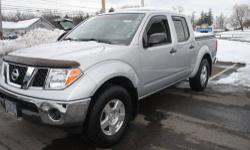 Nissan of Middletown is pleased to be currently offering this 2008 Nissan Frontier 4WD Crew Cab SWB Man SE with 70,445 miles. With a CARFAX BuyBack Guarantee, you can be confident with your purchase at Nissan of Middletown. If any issues reported to the
