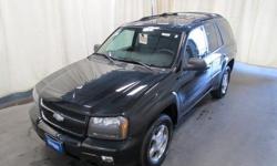 To learn more about the vehicle, please follow this link:
http://used-auto-4-sale.com/108504742.html
2 SETS OF KEYS, LUGGAGE RACK WITH CROSS BARS, TRAILER HITCH, and ONSTAR. 4WD. Welcome to the great expanse. Drive off the beaten track with authority.