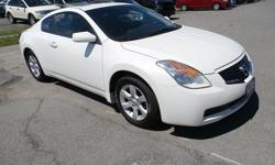To learn more about the vehicle, please follow this link:
http://used-auto-4-sale.com/108680985.html
Step into the 2009 Nissan Altima! This car stands out from the crowd, boasting a diverse range of features and remarkable value! Top features include a