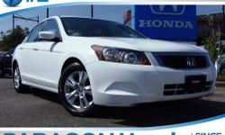 Cloth Seat Trim, 160-Watt AM/FM/CD Audio System, 4-Wheel Disc Brakes, 6 Speakers, Air Conditioning, Electronic Stability Control, Front Bucket Seats, Front Center Armrest, Tachometer, ABS brakes, AM/FM radio, Alloy wheels, Anti-whiplash front head