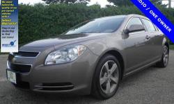 THIS PRICE INCLUDES A 12 MONTH 12,000 MIILE LIMITED WARRANTY IF YOU FINANCE WITH US Please See Disclosure Below.** How much gas are you going to start saving once you are cruising home in this good-looking 2011 Chevrolet Malibu? It is nicely equipped with