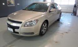GM ONSTAR ** am/fm cd radio ** 17' WHEELS ** satellite radio ** MP3 PLAYER ** clean carfax history available ** OIL AND FILTER CHANGED **'NO WORRIES' GM CERTIFIED Used Vehicles have 2 Year/30000 mile Maintenance Plan 172-Point Inspection