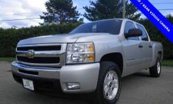 Silverado 1500 LT, 4D Crew Cab, 6-Speed Automatic, 4WD, 1 OWNER CLEAN AUTOCHECK, 100% SAFETY INSPECTED, NEW ENGINE OIL FILTER, ONSTAR, REAR VISION CAMERA, SERVICE RECORDS AVAILABLE, TRAILERING PACKAGE, and XM RADIO. This 2011 Silverado 1500 is for