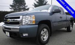 Silverado 1500 LT, 4D Extended Cab, 6-Speed Automatic, 4WD, 100% SAFETY INSPECTED, NEW AIR FILTER, NEW ENGINE OIL FILTER, ONE OWNER, ONSTAR, SERVICE RECORDS AVAILABLE, TRAILERING PACKAGE, and XM RADIO. This hard-working 2011 Chevrolet Silverado 1500 is