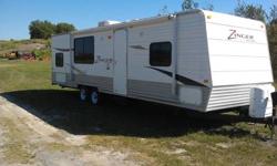2011 crossroads zinger zr-280-bhs. Basically brand new used five times. This model has two full size bunks , queen bed up front, and the couch and dinette fullsize beds. You could sleep 10in this camper great for family outings. Camper weighs 5202# dry.