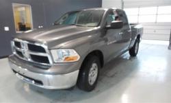 4X4 ** tow package ** REAR POWER SLIDING WINDOW ** am/fm cd radio ** SATELLITE RADIO ** mp3 player ** UCONNECT ** clean carfax history available ** ONE OWNER ** oil and filter changed **** 125 point inspection ** 'PEACE OF MIND' Chrysler certified used