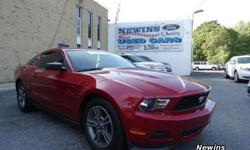 To learn more about the vehicle, please follow this link:
http://used-auto-4-sale.com/79603721.html
Calling all enthusiasts for this stunning and seductive 2011 Ford Mustang V6 Premium. Enjoy quick shifting from the Automatic transmission paired with this