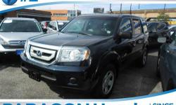 Honda Certified and 4WD. The SUV you've always wanted! Call ASAP! Only one owner, mint with no accidents!**NO BAIT AND SWITCH FEES! Are you still driving around that old thing? Come on down today and get into this wonderful 2011 Honda Pilot! Awarded