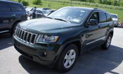 INCLUDES 7 YEAR 100,000 MILE CERTIFIED WARRANTY!!CLEAN, LOW MILEAGE, ONE OWNER SUV.V6 POWER. LEATHER.TOUCH SCREEN W/SIRUS RADIO.HURRAY IN TODAY OR CALL FOR APPT.
Our Location is: Chrysler Dodge Jeep of Warwick - 185 State Route 94 South, Warwick, NY,