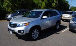4WD. Power To Surprise! Come to the experts! Are you still driving around that old thing? Come on down today and get into this superb 2011 Kia Sorento! Designated by Consumer Guide as a 2011 Midsize SUV Best Buy. This Sorento's engine never skips a beat.