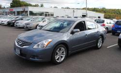 3.5L V6 DOHC 24V and CVT with Xtronic. Success starts with Nissan Kia of Middletown! The car you've always wanted! This is your chance to be the second owner of this outstanding-looking 2011 Nissan Altima, kept in great condition by its original owner.