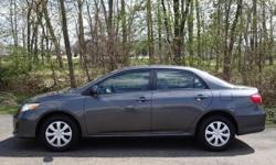 THIS 2011 TOYOTA COROLLA LE LOOKS AND RUNS BRAND NEW..MOST FUEL EFFICIENT MID SIZE SEDAN IN AMERICA....THE PAINT IS GRAY AND IS NEARLY FLAWLESS...THE INTERIOR IS ULTRA-CLEAN WITH NO TEARS..THIS VEHICLE HAS 40,090 PAMPERED MILES..THIS VEHICLE IS ACCIDENT