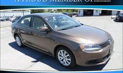 To learn more about the vehicle, please follow this link:
http://used-auto-4-sale.com/108681200.html
Great value ally wheels roof clean car...
Our Location is: Steet-Ponte Ford Lincoln - 5074 Commercial Drive, Yorkville, NY, 13495
Disclaimer: All vehicles