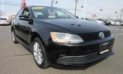 ONE OWNER, DEALER MAINTAINED, CLEAN CARFAX, and NEW BRAKES. 2.5L 5-Cylinder DOHC and Titan Black w/Cloth Seat Trim. Looks and drives like new.
Stop clicking the mouse because this gorgeous 2011 Volkswagen Jetta is the Auto World Kia maintained car you've