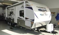 Year: 2012
Make: Cherokee
Model: 274BH
Dry Weight: 7070
Trailer Weight (Pounds): 8032
Type: Travel Trailer
Length (Feet): 33
Leveling Jacks Included: No
Exterior Color: Forest River
Interior Color: Ryker Brown
Cherokee Standard Features
WINDOWS
o