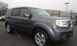 Look at this 2012 Honda Pilot EX-L. It has an Automatic transmission and a Gas V6 3.5L/212 engine. This Pilot features the following options: Bluetooth HandsFreeLink, Leather-trimmed heated front bucket seats -inc: 10-way pwr driver seat w/driver pwr