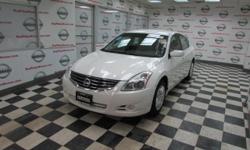 Introducing the 2012 Nissan Altima! It just arrived on our lot this past week! With just over 20,000 miles on the odometer, this 4 door sedan prioritizes comfort, safety and convenience. Top features include front bucket seats, variably intermittent