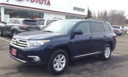2012 TOYOTA HIGHLANDER SE 4X4 - EXTERIOR COLOR NAUTICAL BLUE - 17 PREMIUM ALLOY WHEELS - NAVIGATION WITH BACK UP CAMERA - LEATHER - HEATED FRONT SEATS - POWER DRIVER'S SEAT - 50/50 SPLIT THIRD ROW SEAT - POWER LIFT GATE - EXCELLENT CONDITION - ONE OWNER