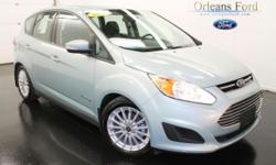 ***ACCIDENT FREE CARFAX***, ***CARFAX ONE OWNER***, ***GAS SAVER***, ***PRICED TO SELL***, ***RE-ACQUIRED VEHICLE***, and ***WINTER PACKAGE***. When was the last time you smiled as you turned the ignition key? Feel it again with this stunning 2013 Ford