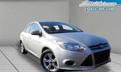 This 2013 Ford Focus is a dream to drive. This Ford Focus offers you 37475 miles and will be sure to give you many more. This Focus includes extra features to make your ride more comfortable and safe including: moon roofpower windowspower locksblue tooth
