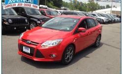 ONE OWNER!! SPORTY!! GREAT GAS MILEAGE!! CLEAN!! Central Avenue Chrysler is honored to present a wonderful example of pure vehicle design... this 2013 Ford Focus SE only has 39,030 miles on it and could potentially be the vehicle of your dreams! Drive