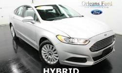 ***HYBRID***, ***SE PACKAGE***, ***CLEAN ONE OWNER CARFAX***, ***DAYTIME RUNNING LIGHTS***, ***REVERSE SENSING***, and ***EXTRA CLEAN***. Orleans Ford Mercury Inc is excited to offer this superb-looking 2013 Ford Fusion Hybrid in pristine condition.