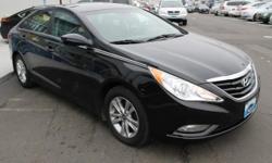 2013 HYUNDAI SONATA LIMITED CERTIFED PRE-OWNED WITH 19,349 MILES. ALLOY WHEELS, MULTI-FUNCTION STEERING WHEEL, BLUETOOTH, FRONT HEATED SEATS, GRAY CLOTH INTERIOR, AUX/IPOD/USB PORT and much more. This vehicle shows NO ACCIDENTS AND ONE PREVIOUS OWNER.