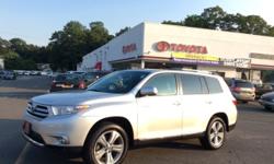 To learn more about the vehicle, please follow this link:
http://used-auto-4-sale.com/108545669.html
2013 CLASSIC SILVER TOYOTA HIGHLANDER AWD-MUST SEE-SHOWROOM CONDITION!!!3.5L 6CYL-5 SPEED AUTOMATIC TRANSMISSION-REMOTE KEYLESS ENTRY-6.1LCD
