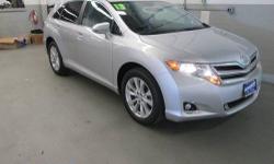 Toyota Certified, **CarFax One Owner!***2.9% available** CLEAN VEHICLE HISTORY....NO ACCIDENTS!. Welcome to Hoselton! Read this! Are you still driving around that old thing? Come on down today and get into this beautiful 2013 Toyota Venza! Toyota
