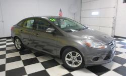 To learn more about the vehicle, please follow this link:
http://used-auto-4-sale.com/108426904.html
New Arrival! CarFax One Owner! Low miles for a 2014! Bluetooth, Steering Wheel Controls, Aux Audio Input, Automatic Headlights This Ford Focus gets great