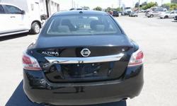 To learn more about the vehicle, please follow this link:
http://used-auto-4-sale.com/108680987.html
Step into the 2015 Nissan Altima! Roomy, comfortable, and practical! With fewer than 45,000 miles on the odometer, this 4 door sedan prioritizes comfort,