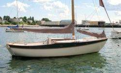 Call Boat Owner David 347-262-7350.Great pocket cruiser. Classic lines. 23' Crocker Stone Horse,
INNISFREE. Traditional cedar on oak, bronze fastened, commissioned in
1980 and built by the Apprentice Shop in Bath, Maine under Lance Lee's
personal