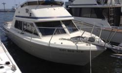 1986 "CATALINA 292" FLYBRIDGE SEDAN
OVERALL SOLID AND WORTH SOME TLC
TWIN FWC 220 HP V-8 CHRIS-CRAFT INBOARD ENGINES HAVE BEEN WELL MAINTAINED AND FRESHENED UP
IN THE WATER
WILL DEMONSTRATE
SLIP AVAILABLE
MUST GO. MAKE REASONABLE OFFER !