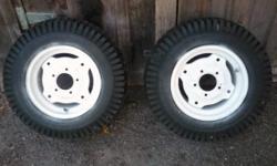 Selling a pair of Carlisle Turf Saver Tires on Rims!!
5 bolt hold
23 x 8.50 - 12
Great tread, a little weather checked----see photos
