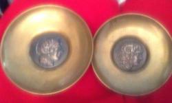 Center Plate medallion is marked - lalaounis .925
plate appears to be Brass Item is used but in good condition
Lalaounis is an older highly collectible item in many formats such as jewelry and decorations