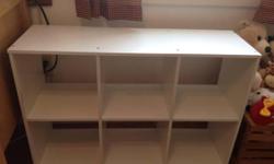 Being sold in used as is condition. Does not come with cubes.
White cube organizer already assembled. Great for kids rooms or for use as a bookshelf. Price is firm, buyer must pick up.