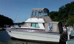 For more details visit: http://www.BoatsFSBO.com/97841 Please contact boat owner Craig at 716-984-3787.Health forces sale of this 31 foot 1983 Wellcraft Sedan Cruiser. Twin 5.7L 330 HP W v-drive transmissions. Professionally maintained. Literally a