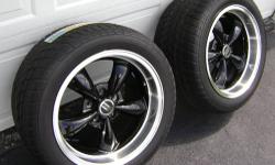F/S pair 99-04 Mustang Brand NEW American Muscle 10.5 Bullitts with P315/35ZR17 Sumitomo HTRZ tires.Balanced and Nitrogen filled. Bought them and never used them, AM price $620, asking $450.00 located Bath-Hammondsport area . may fit many other Fords and
