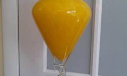 Blown glass amber-colored pendant lamp.
14 inches long. 6 inches in diameter.
Perfect condition.
Cost $100.
Cash only.
ONLY replies with phone numbers, please. Too many phishers