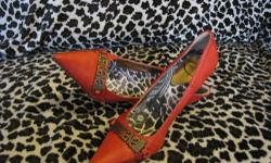 Authentic JUST CAVALLI by Roberto Cavalli.
Pink Coral Leather Heels size 38 - US 7.5 - UK 5
BRAND NEW with dustbag!!
Color: Coral
Material: Leather
Size: 38 Italy (EUR) - US 7.5
Measurements:
Heels: 4"
$250.00 OBO
I will ship.
Feel free to contact me if