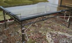 Harden Iron Coctail table.
High end Tapestry Collection.
48W 34D 18H
Beveled edge glass top.
New condition.
607-865-5362 Please a leave message.
Thank you.