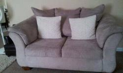 Sofa/Loveseat are in great condition pickup only call 914 316-0119 asap
or email [email removed] for more pics schedule visit!!!!!